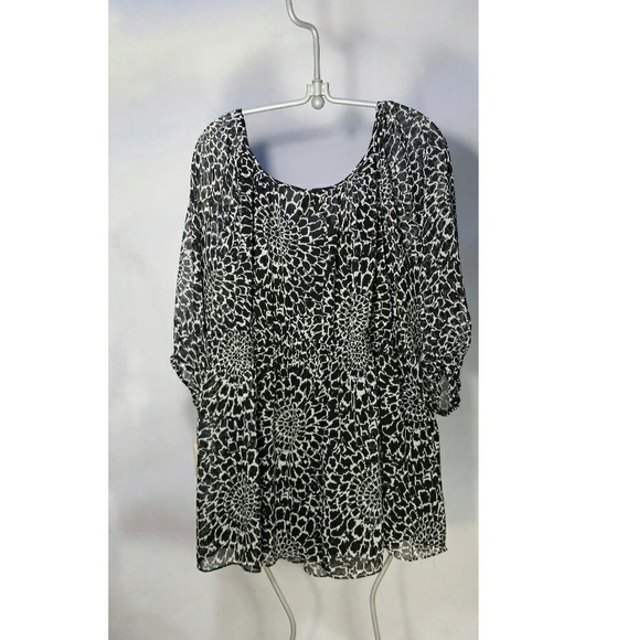 Black & White Peasant Blouse 3/4 Raglan - Picture 6 of 6